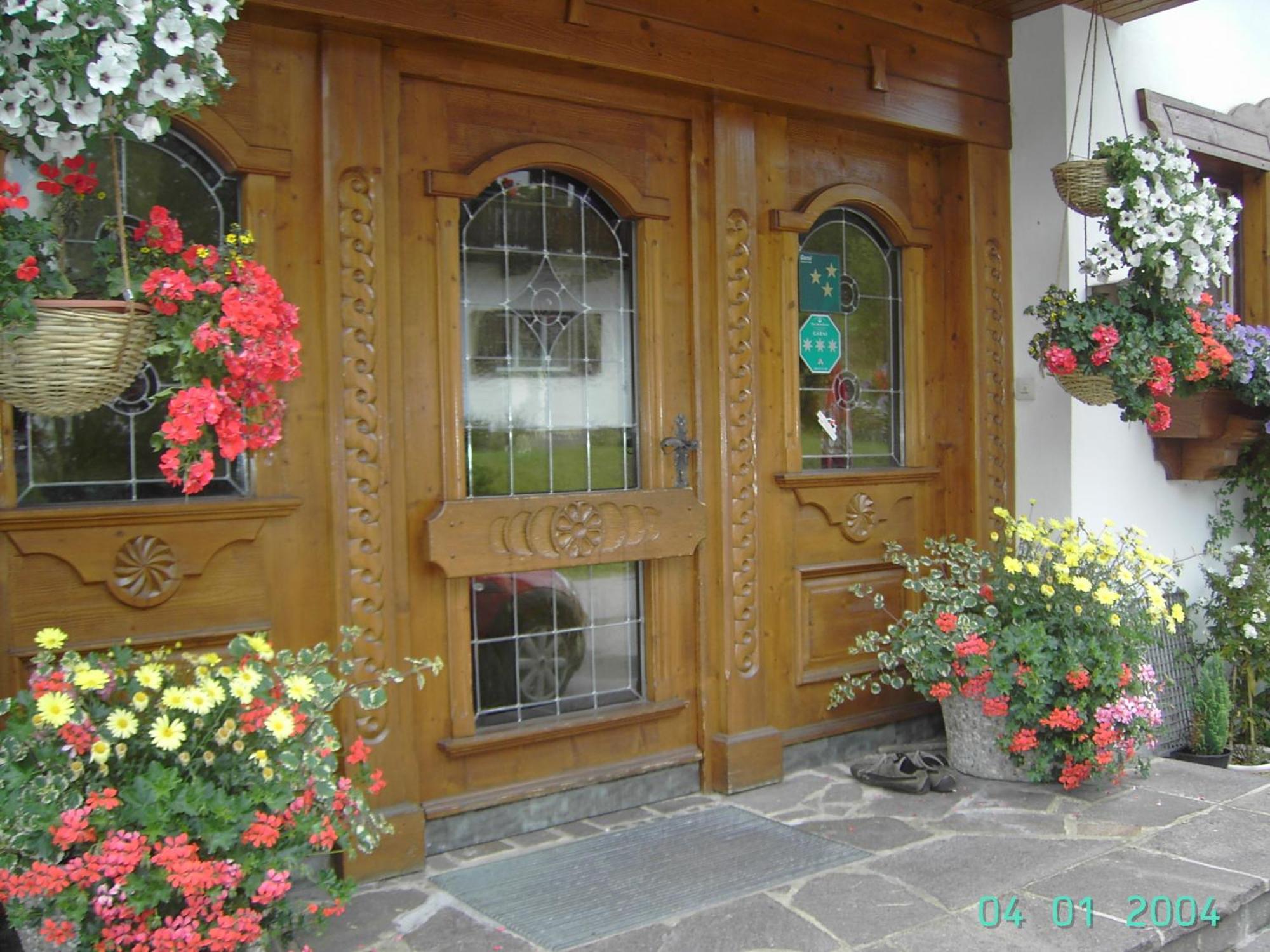 Sankt Sigmund im Sellrain Pension Praxmarer מראה חיצוני תמונה