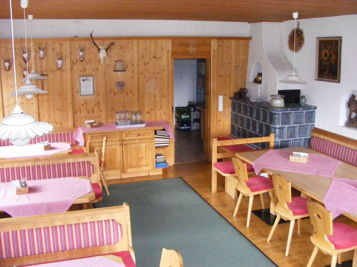 Sankt Sigmund im Sellrain Pension Praxmarer מראה חיצוני תמונה