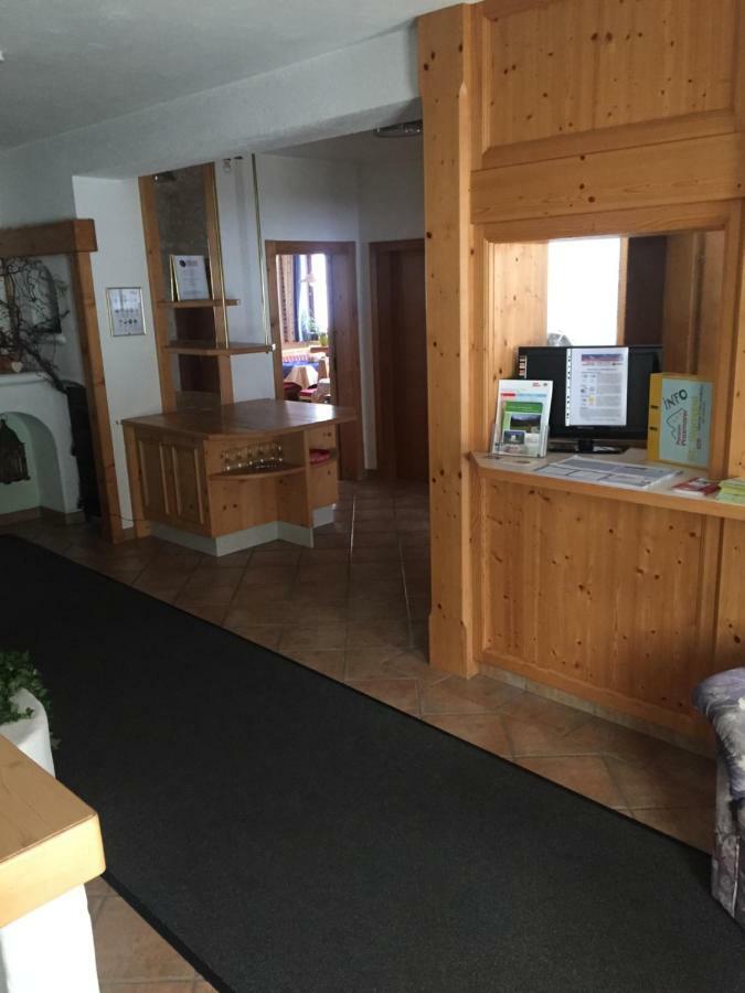 Sankt Sigmund im Sellrain Pension Praxmarer מראה חיצוני תמונה