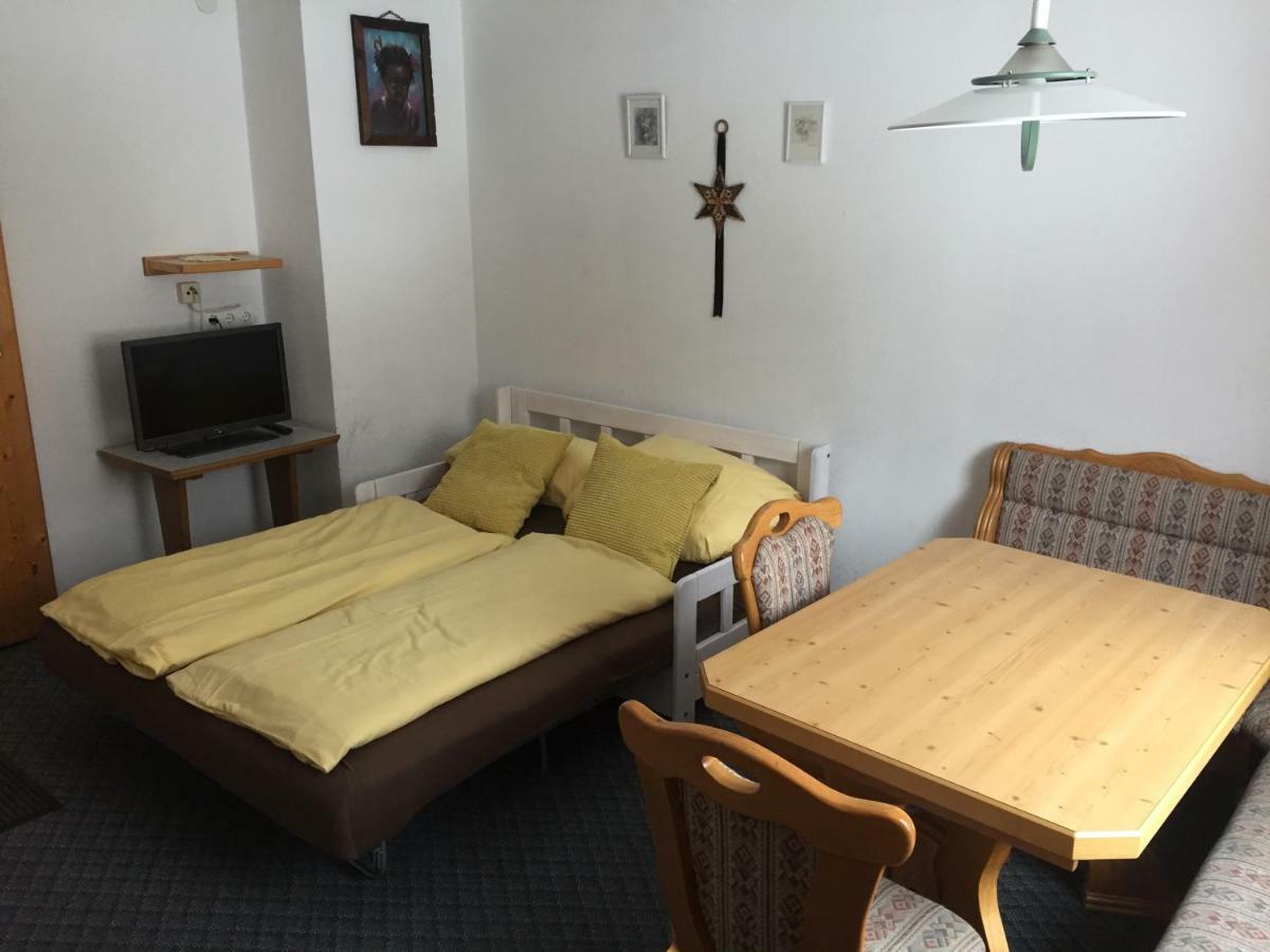 Sankt Sigmund im Sellrain Pension Praxmarer מראה חיצוני תמונה