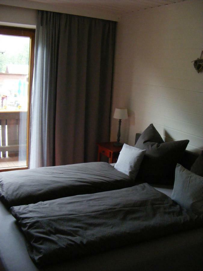 Sankt Sigmund im Sellrain Pension Praxmarer מראה חיצוני תמונה